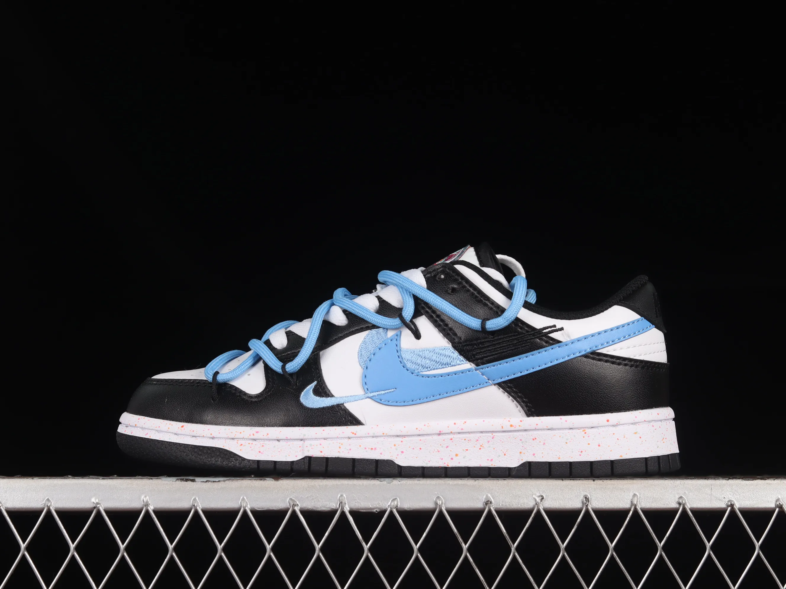 All Categories Nk SB Dunk Series Nk SB Dunk Low Low-top Sneakers Nk Dunk Low "Multi Color" Vibrant Three Hooks Sea Salt Blue Customized Deconstructed Strap Casual Sneakers FD4623-131